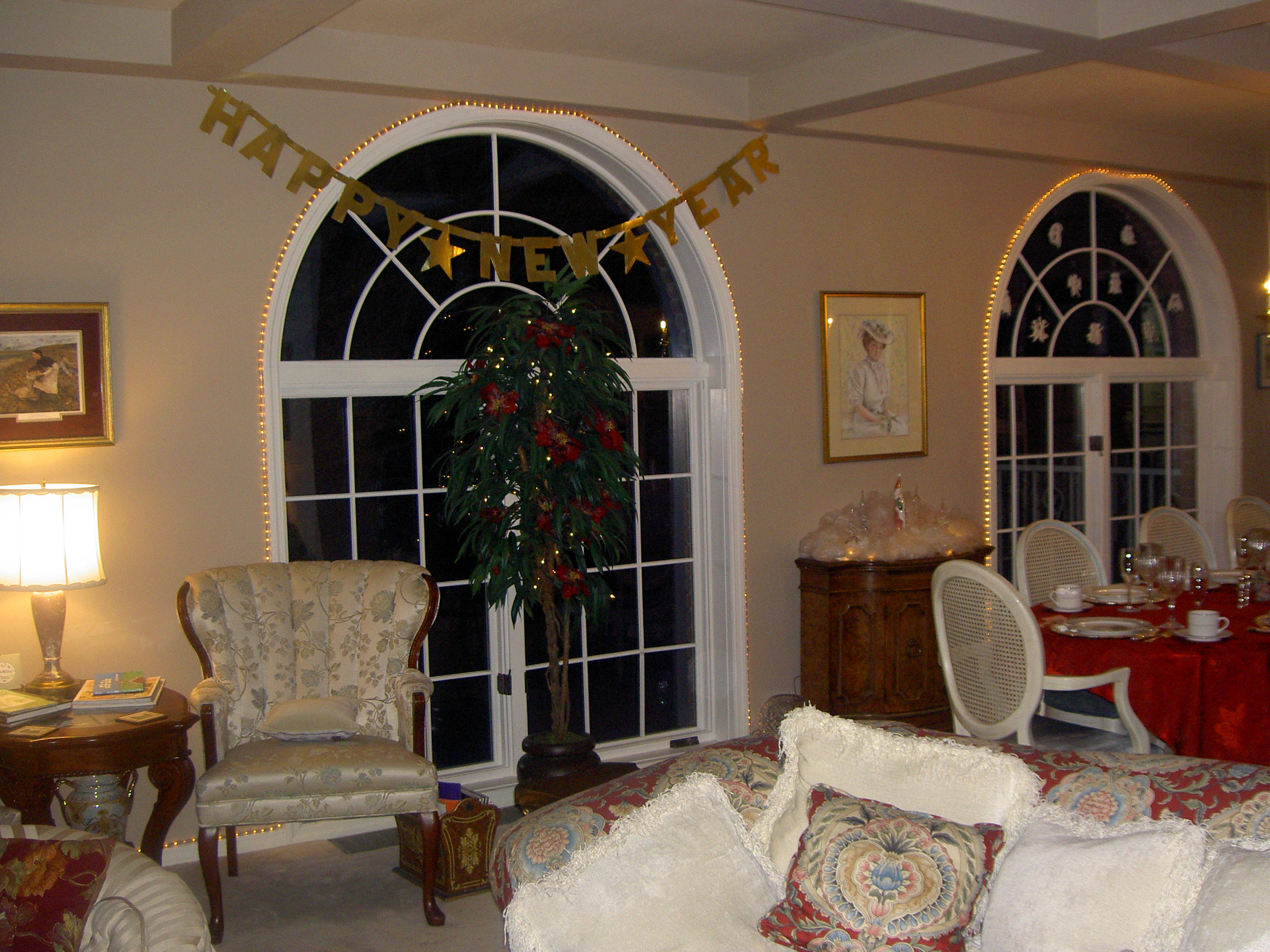 living area with chairs and decoration